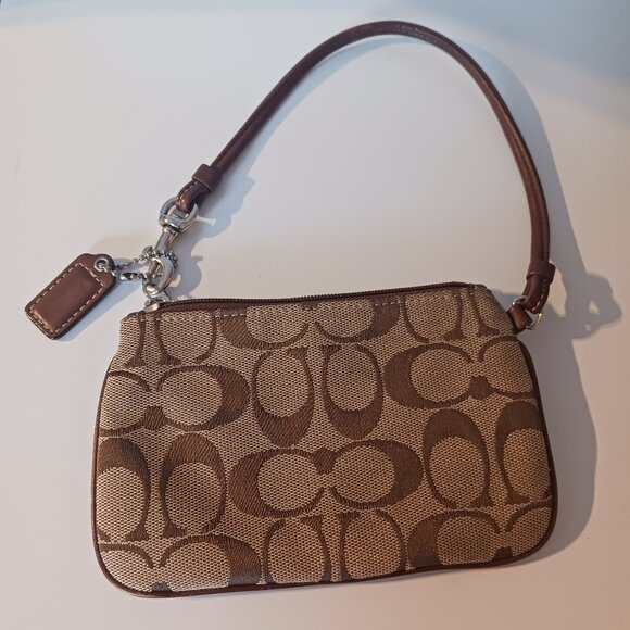 Coach Wristlet - Picture 1 of 3